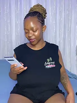 Jazmine-Blue online show from May 5, 2026, 7:50 pm