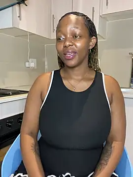 Jazmine-Blue online show from April 26, 2026, 11:51 am