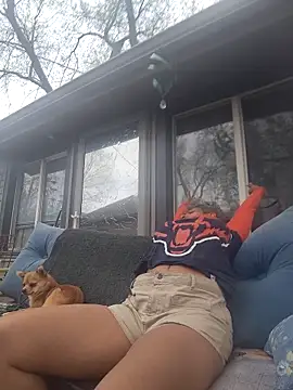 Snapshot of CeceilaMoon chatting on March 30, 2026, 4:41 pm CeceilaMoon online show from March 30, 2026, 4:41 pm