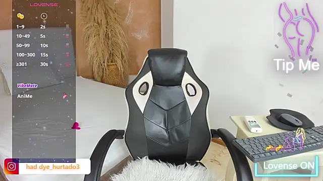 shenielxx online show from February 17, 2026, 1:41 pm