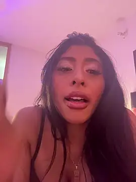 Snapshot of canela_10 chatting on October 21, 2025, 3:06 am canela 10 online show from October 21, 2025, 3:06 am