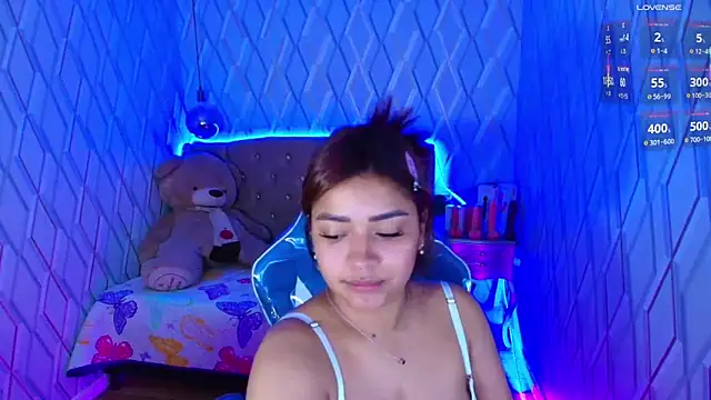 Snapshot of NicolleTaylor chatting on October 9, 2025, 2:45 am NicolleTaylor online show from October 9, 2025, 2:45 am