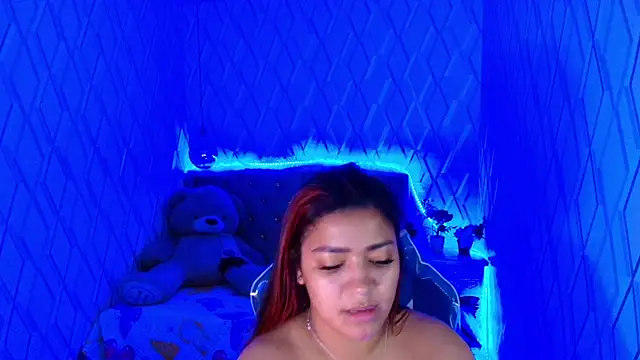 NicolleTaylor online show from November 27, 2025, 3:51 am