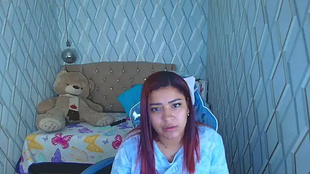 Snapshot of NicolleTaylor chatting on October 25, 2025, 3:06 am NicolleTaylor online show from October 25, 2025, 3:06 am