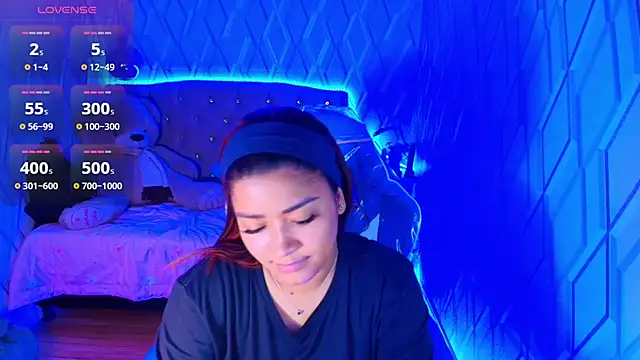 Snapshot of NicolleTaylor chatting on November 20, 2025, 3:51 am NicolleTaylor online show from November 20, 2025, 3:51 am