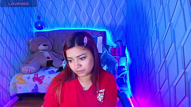 Snapshot of NicolleTaylor chatting on October 27, 2025, 3:07 am NicolleTaylor online show from October 27, 2025, 3:07 am