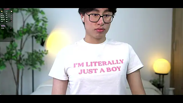 SrLuis18 online show from March 10, 2026, 12:42 pm