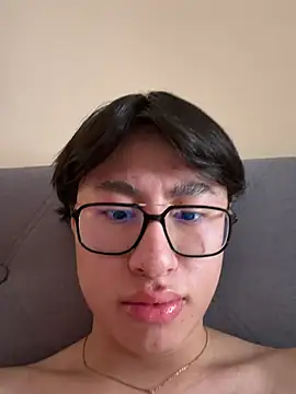 SrLuis18 online show from February 12, 2026, 4:29 pm