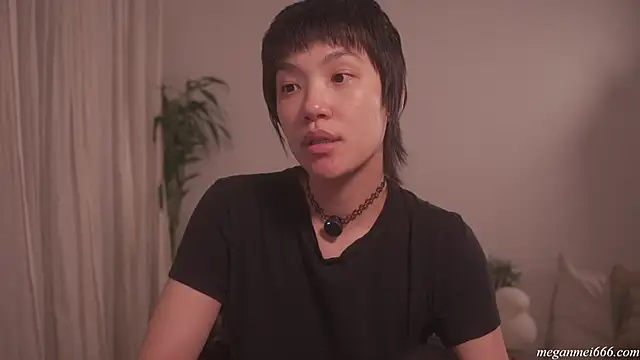 Snapshot of meganmei666 chatting on May 20, 2026, 1:57 am meganmei666 online show from May 20, 2026, 1:57 am