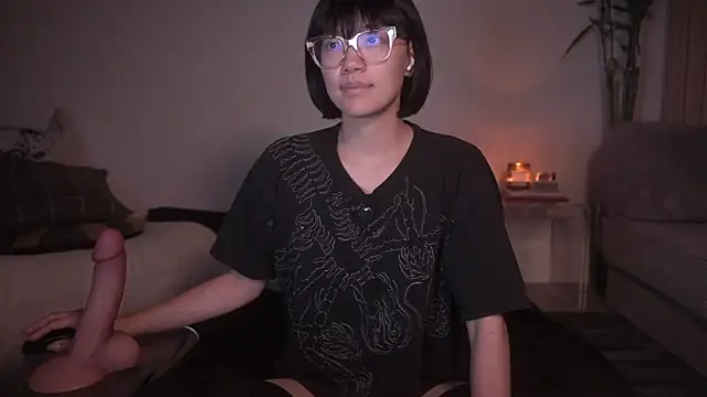 Snapshot of meganmei666 chatting on September 24, 2025, 1:57 am meganmei666 online show from September 24, 2025, 1:57 am