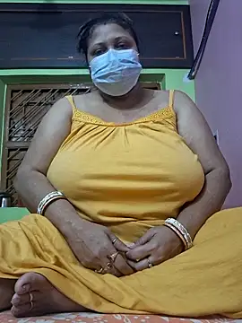 Snapshot of kunjan789 chatting on October 29, 2025, 2:10 am kunjan789 online show from October 29, 2025, 2:10 am