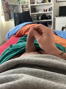 Diegodaddy01 online show from December 24, 2024, 1:06 pm