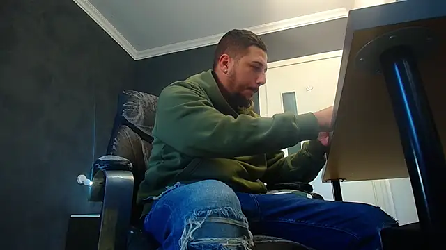 JoshKnights online show from September 19, 2025, 4:49 am