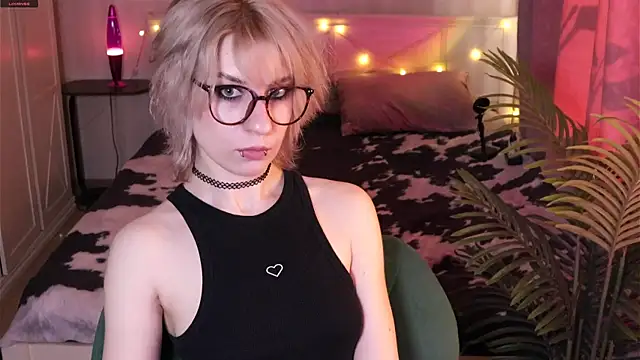 Snapshot of _Moonlight_t chatting on March 8, 2026, 11:46 am Moonlight t online show from March 8, 2026, 11:46 am