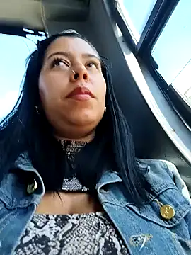 Emily Wane online show from January 7, 2025, 3:33 pm