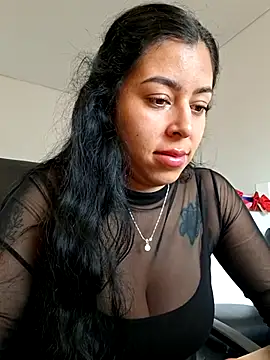Snapshot of Emily_Wane chatting on July 15, 2026, 4:36 pm Emily Wane online show from July 15, 2026, 4:36 pm