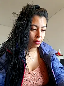 Snapshot of Emily_Wane chatting on July 11, 2026, 5:57 pm Emily Wane online show from July 11, 2026, 5:57 pm