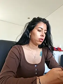 Snapshot of Emily_Wane chatting on June 23, 2026, 3:10 pm Emily Wane online show from June 23, 2026, 3:10 pm