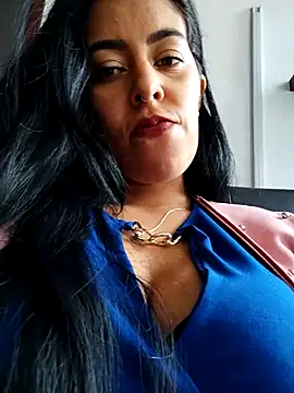 Snapshot of Emily_Wane chatting on October 22, 2025, 4:39 pm Emily Wane online show from October 22, 2025, 4:39 pm