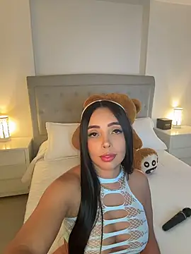 annyfosterr online show from April 15, 2026, 2:06 am