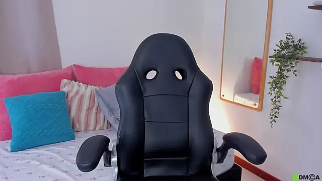 Snapshot of april__stone chatting on November 20, 2025, 7:36 pm april stone online show from November 20, 2025, 7:36 pm