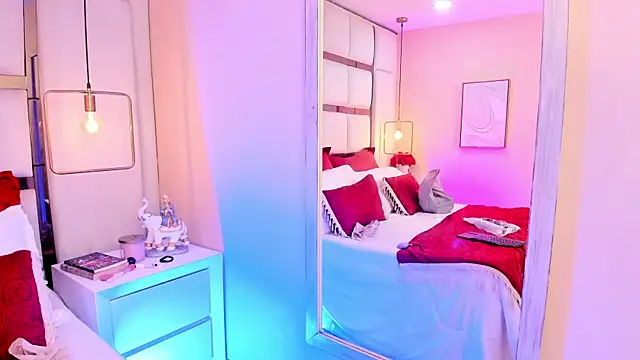 Snapshot of elizavenus chatting on February 25, 2026, 12:49 pm elizavenus online show from February 25, 2026, 12:49 pm