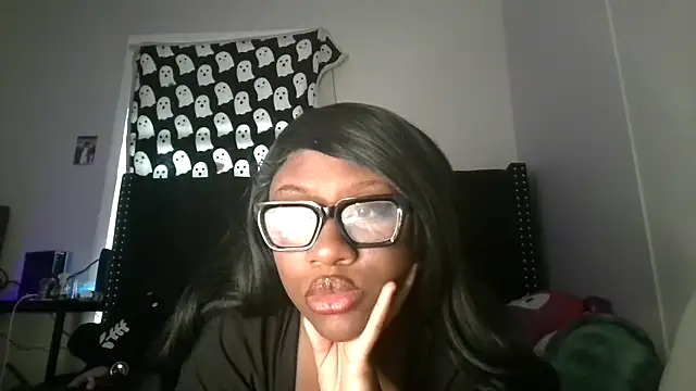 divinitysdesires online show from May 26, 2026, 10:19 pm