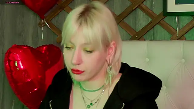 RachelCart online show from February 15, 2025, 3:52 am