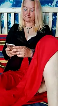 Snapshot of GingerKtm21 chatting on December 12, 2024, 5:59 pm GingerKtm21 online show from December 12, 2024, 5:59 pm