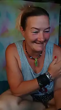 Snapshot of GingerKtm21 chatting on March 6, 2025, 1:03 pm GingerKtm21 online show from March 6, 2025, 1:03 pm