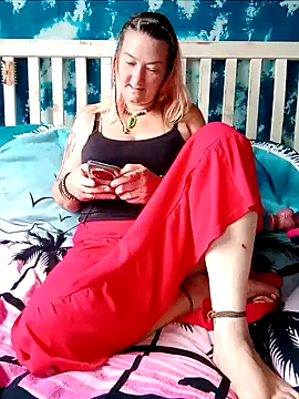 Snapshot of GingerKtm21 chatting on March 22, 2025, 11:11 am GingerKtm21 online show from March 22, 2025, 11:11 am