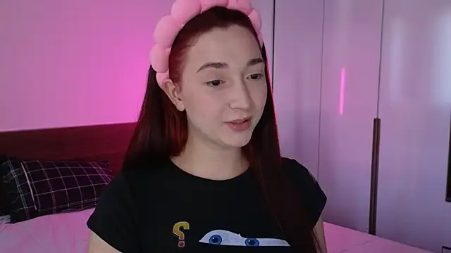 YasmineWest online show from July 18, 2026, 8:45 am