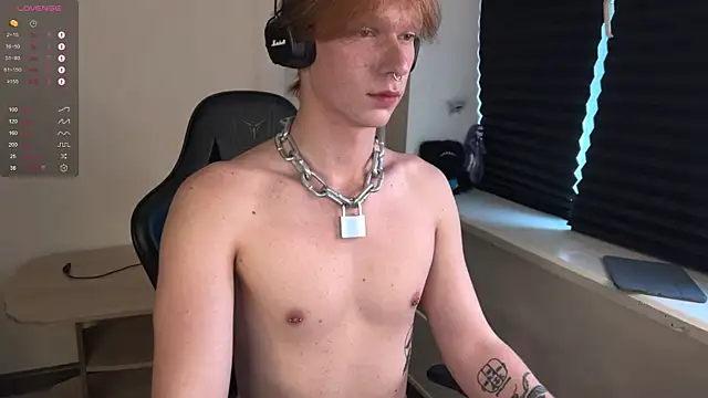 Snapshot of carthylovvve chatting on November 16, 2025, 10:31 am carthylovvve online show from November 16, 2025, 10:31 am