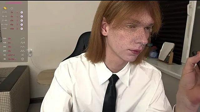 Snapshot of carthylovvve chatting on March 6, 2026, 5:08 pm carthylovvve online show from March 6, 2026, 5:08 pm