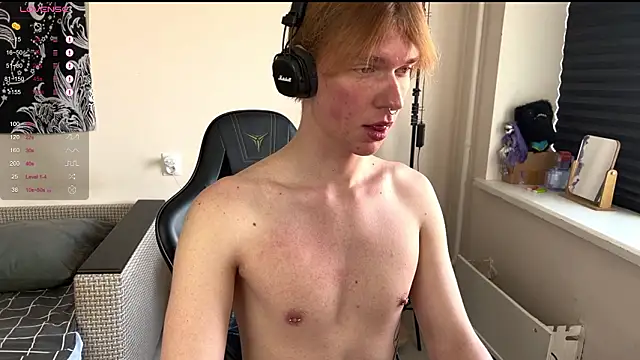 Snapshot of carthylovvve chatting on March 16, 2026, 12:31 pm carthylovvve online show from March 16, 2026, 12:31 pm