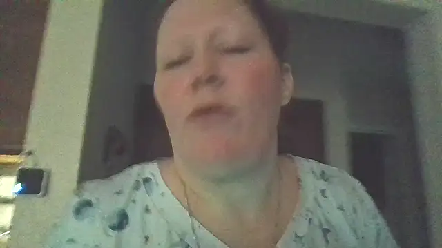 Snapshot of fatfabulous1981 chatting on November 13, 2025, 8:46 pm fatfabulous1981 online show from November 13, 2025, 8:46 pm