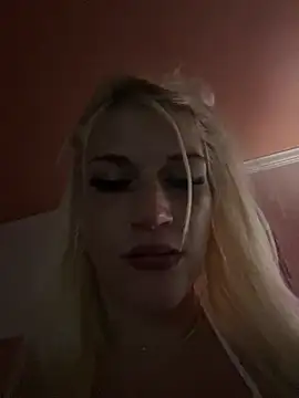 SexxxiLexiiii online show from June 21, 2026, 5:46 am