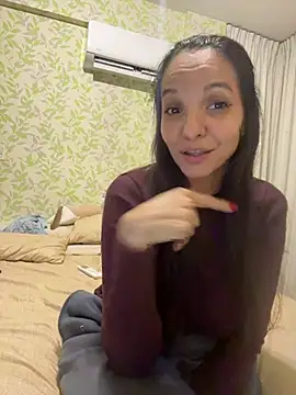 Snapshot of samilux5 chatting on June 19, 2026, 2:06 am samilux5 online show from June 19, 2026, 2:06 am
