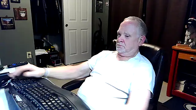 nobledad online show from February 3, 2026, 1:38 am