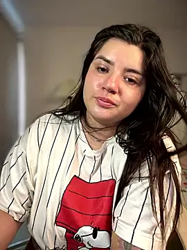 Snapshot of horny_roomiess chatting on January 6, 2026, 4:11 pm horny roomiess online show from January 6, 2026, 4:11 pm