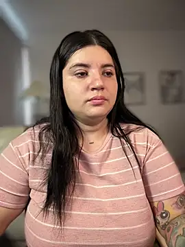 Snapshot of horny_roomiess chatting on February 3, 2026, 2:22 pm horny roomiess online show from February 3, 2026, 2:22 pm