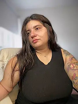 horny roomiess online show from June 7, 2026, 9:09 pm