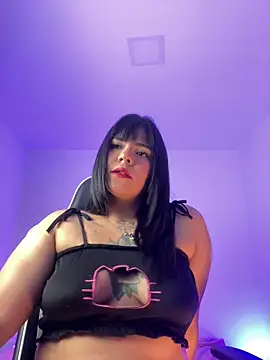 Snapshot of JulianaCastillo chatting on March 12, 2025, 8:08 am JulianaCastillo online show from March 12, 2025, 8:08 am