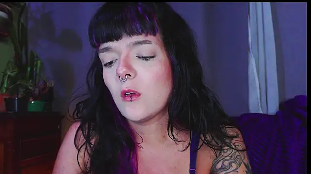 purple em69 online show from May 8, 2026, 6:17 am