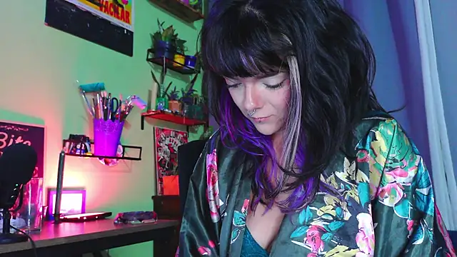 purple em69 online show from October 9, 2025, 7:53 am