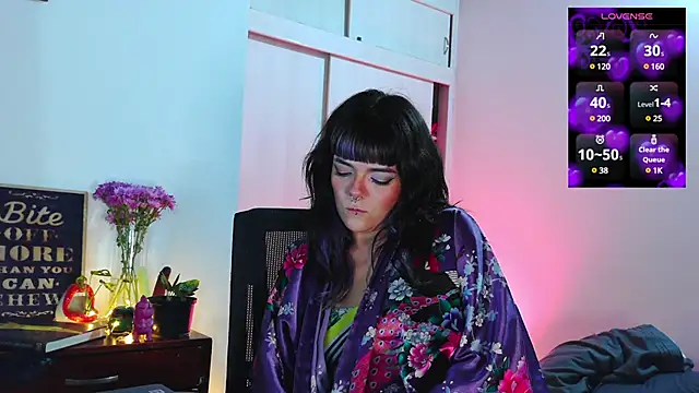 purple em69 online show from February 5, 2025, 4:59 am