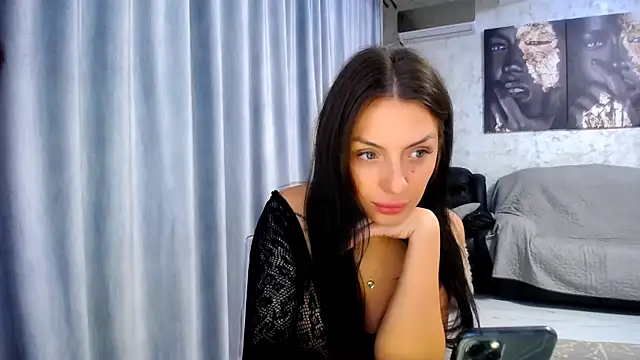 Snapshot of stayhere chatting on October 7, 2025, 9:27 pm stayhere online show from October 7, 2025, 9:27 pm