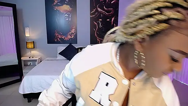 JasmineCampbell  online show from February 7, 2026, 1:52 pm