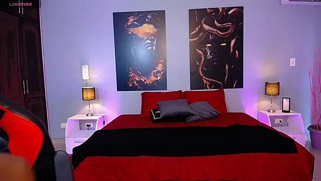 JasmineCampbell  online show from November 17, 2025, 8:24 pm