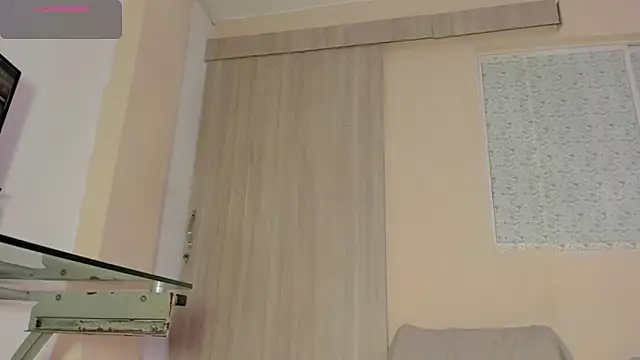 Snapshot of Mari_Mendoza chatting on March 10, 2026, 4:55 pm Mari Mendoza online show from March 10, 2026, 4:55 pm